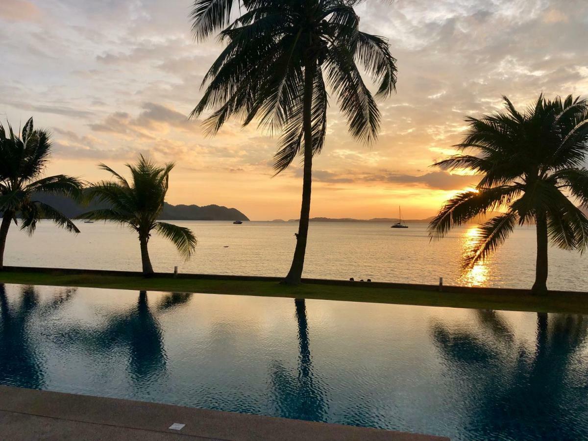 D-Lux 4 Bed Beachfront Apartment With Sea View Panwa Beach Exteriör bild